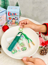 Load image into Gallery viewer, Christmas Present Pop- Surprise Box