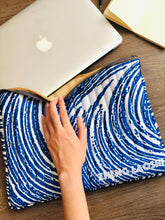Load image into Gallery viewer, Customised Puffy Laptop sleeves