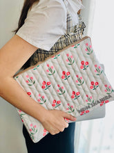 Load image into Gallery viewer, Customised Puffy Laptop sleeves