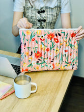 Load image into Gallery viewer, Customised Puffy Laptop sleeves
