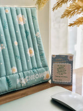 Load image into Gallery viewer, Customised Puffy Laptop sleeves
