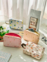 Load image into Gallery viewer, Essential Pouch