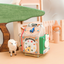 Load image into Gallery viewer, Farm House Busy Cube