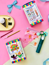 Load image into Gallery viewer, Christmas Present Pop- Surprise Box
