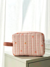 Load image into Gallery viewer, Essential Pouch
