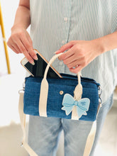 Load image into Gallery viewer, Customised Duffle Bags
