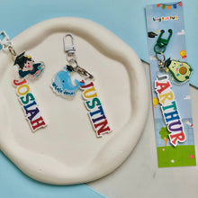 Load image into Gallery viewer, Customised Graduation Name Keychain
